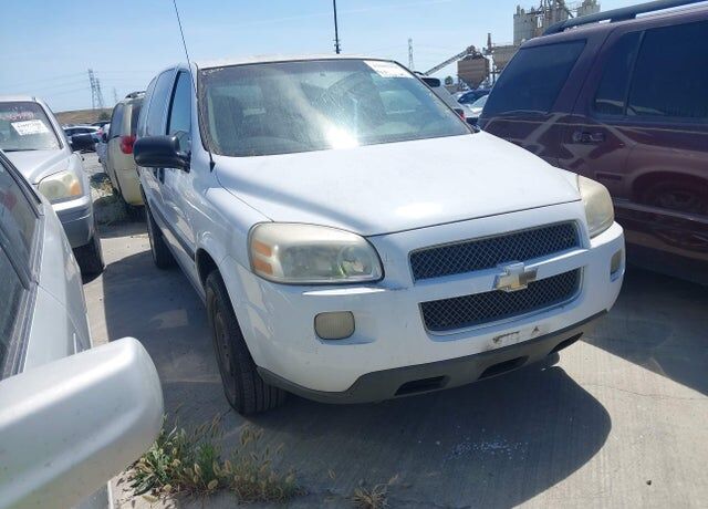 2008 CHEVROLET Uplander