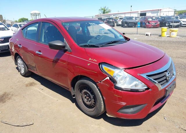 2018 NISSAN Versa