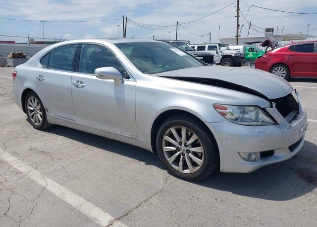 2012 LEXUS LS