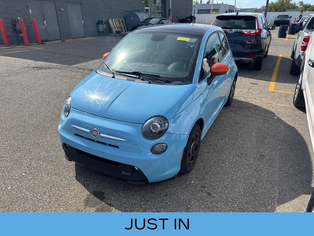 2015 FIAT 500