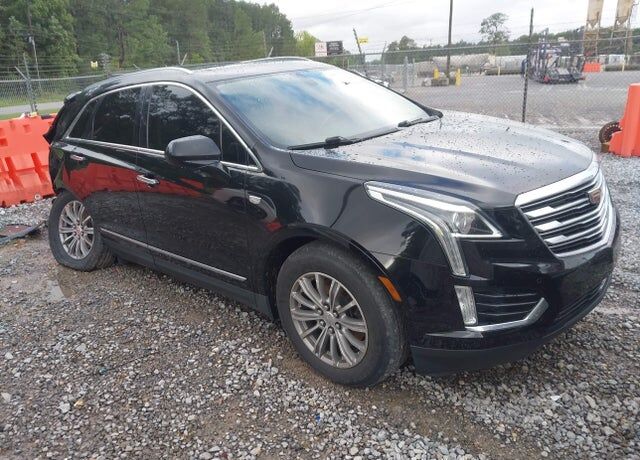 2017 CADILLAC XT5