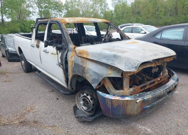 2012 DODGE Ram