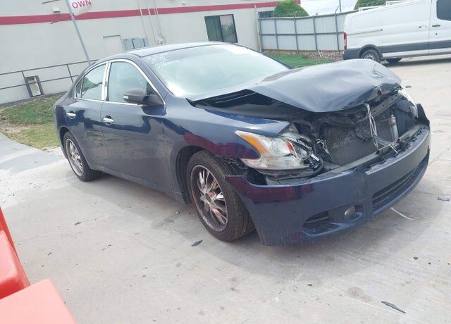 2013 NISSAN Maxima