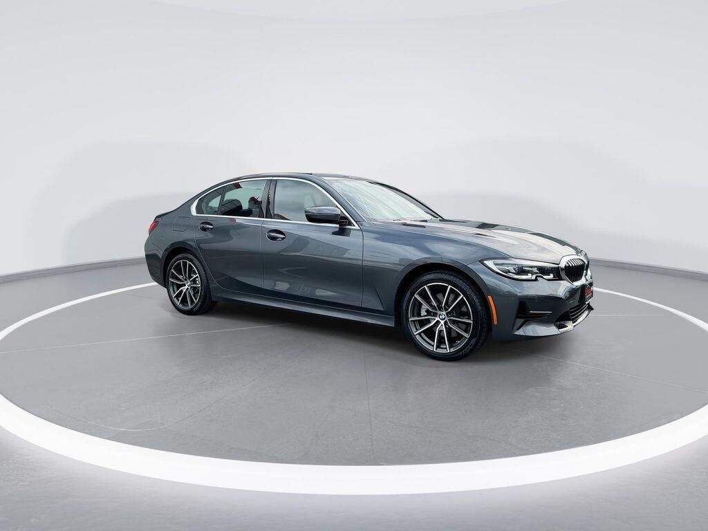 2022 BMW 330i