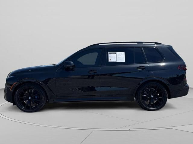 2024 BMW X7