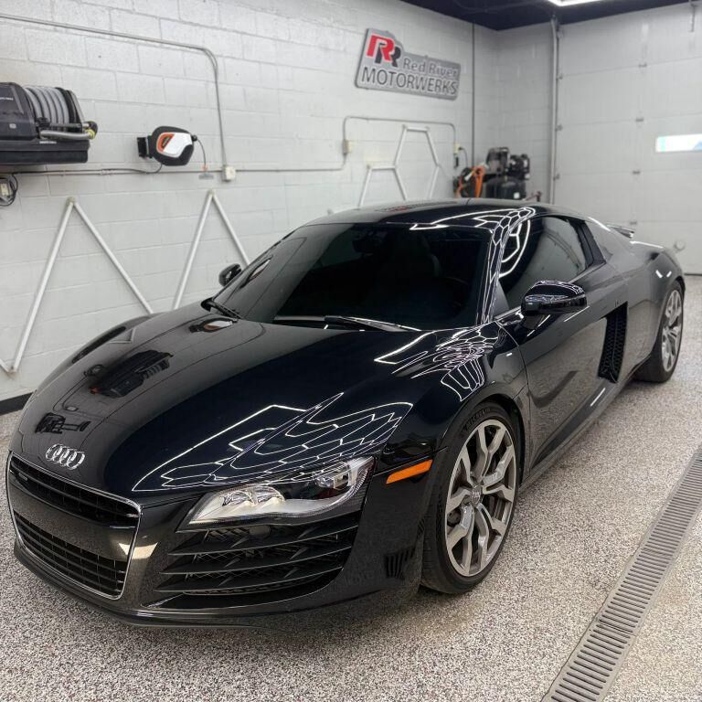 2012 AUDI R8