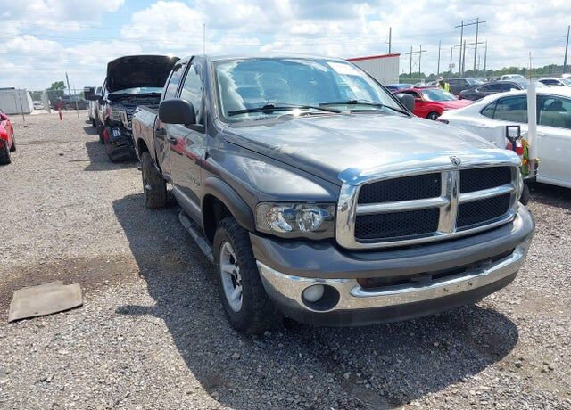 2004 DODGE Ram