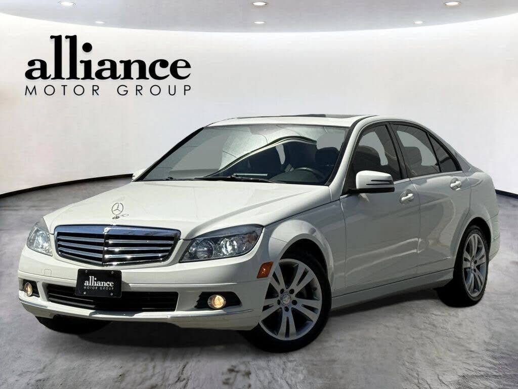 2011 MERCEDES-BENZ C-Class