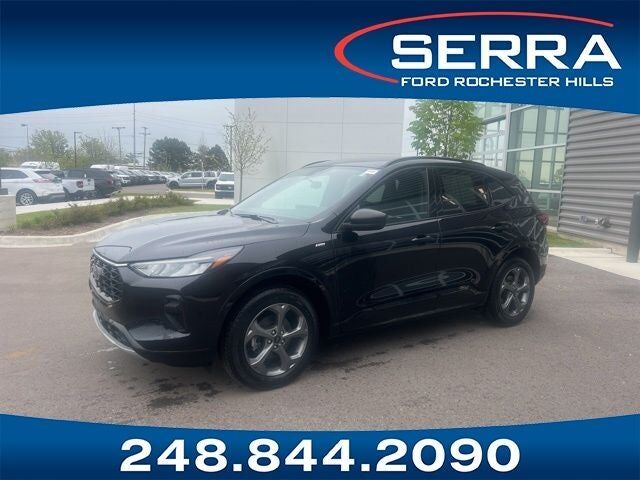 2024 FORD Escape