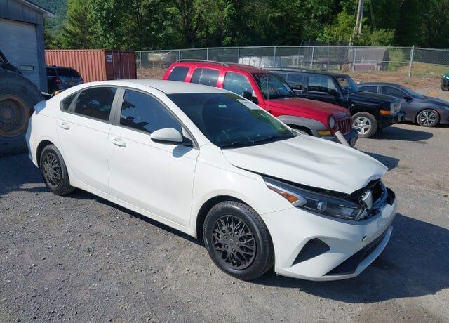 2023 KIA Forte