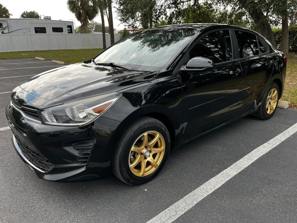 2021 KIA Rio