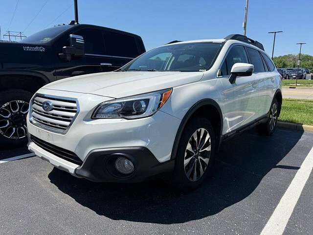 2016 SUBARU Outback