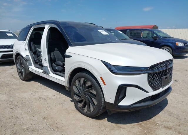 2024 LINCOLN Nautilus