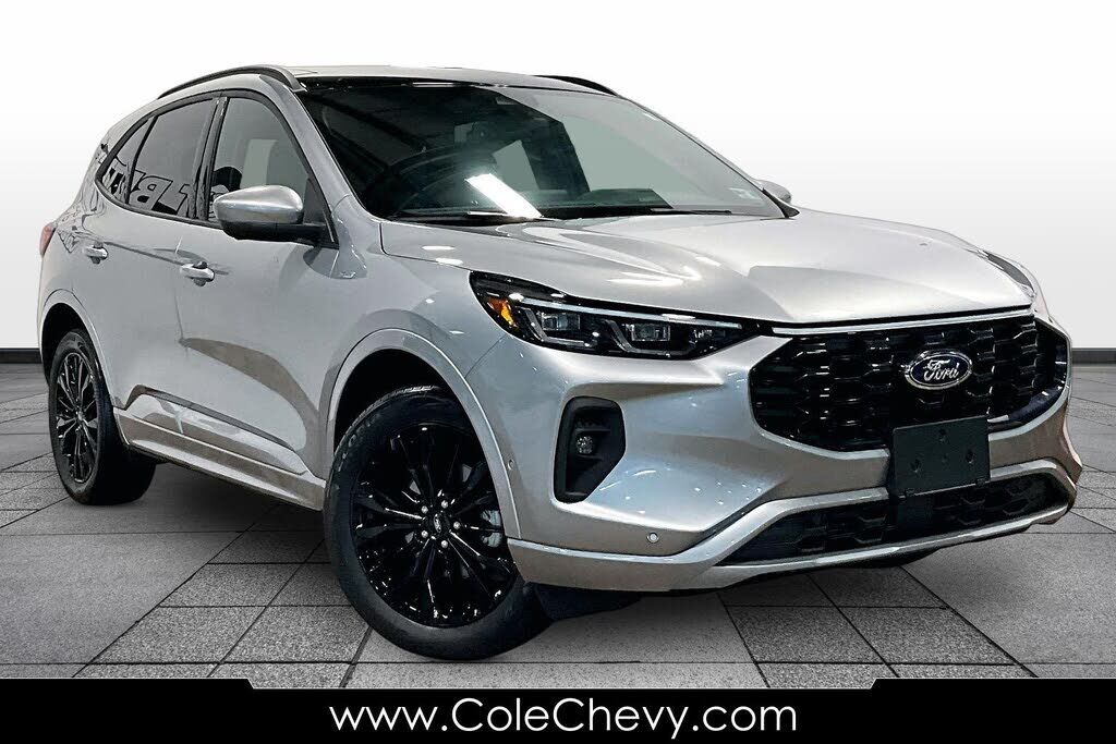 2024 FORD Escape