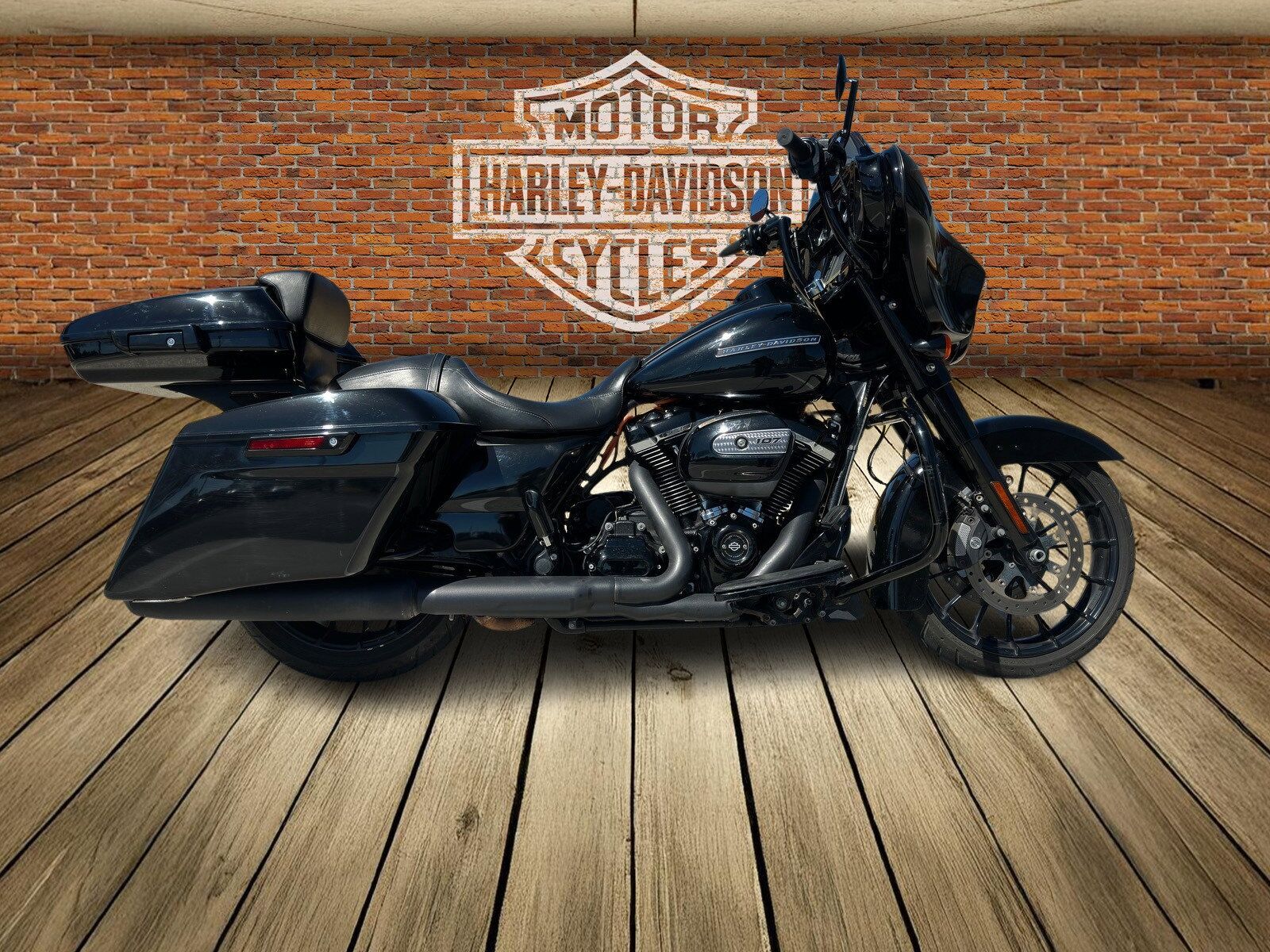2018 HARLEY DAVIDSON FLHXS / Street Glide Special