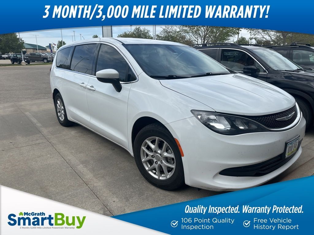 2020 Chrysler Voyager