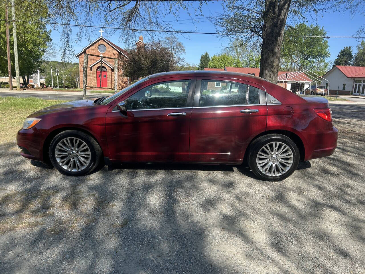 2011 CHRYSLER 200