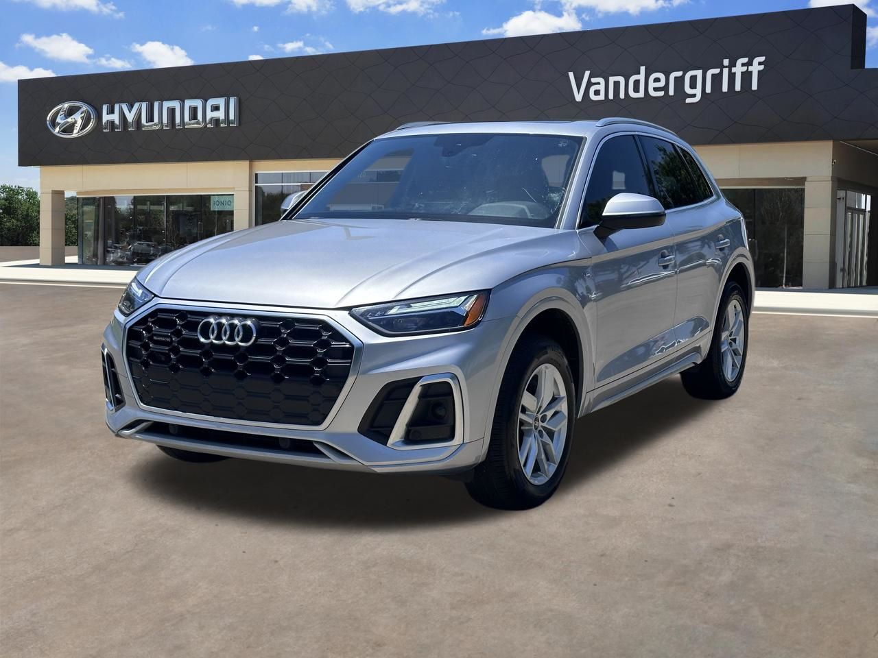 2022 Audi Q5
