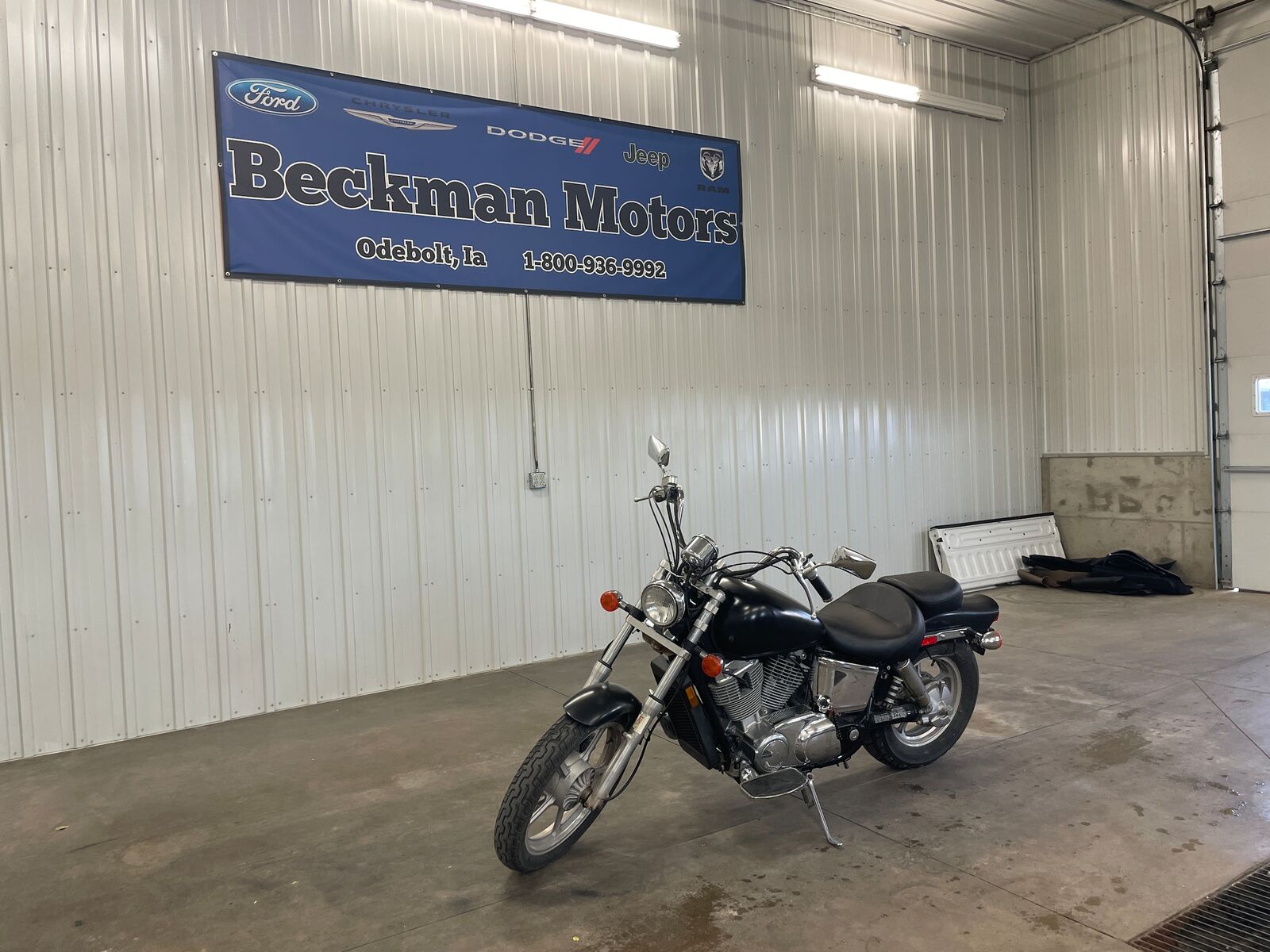 2002 HONDA VT1100C