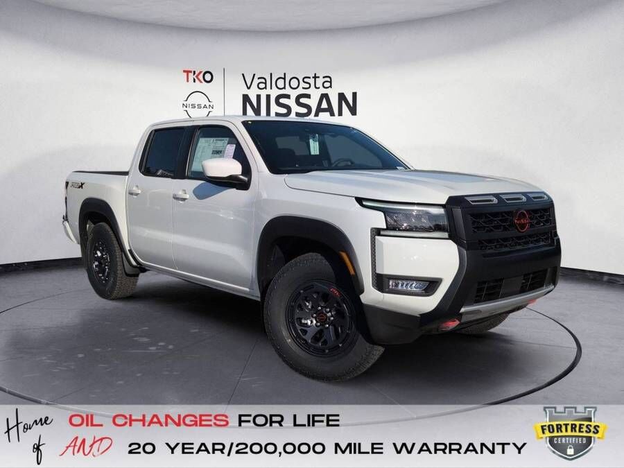 2026 NISSAN Frontier