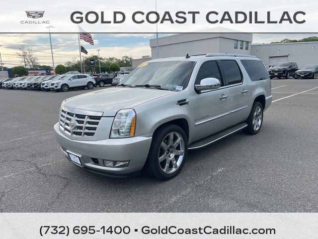 2011 CADILLAC Escalade