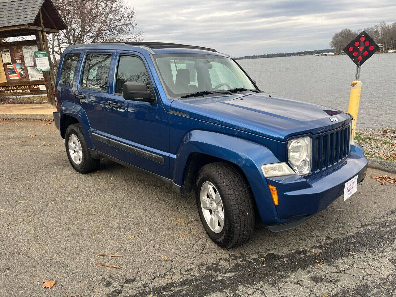 2009 JEEP Liberty