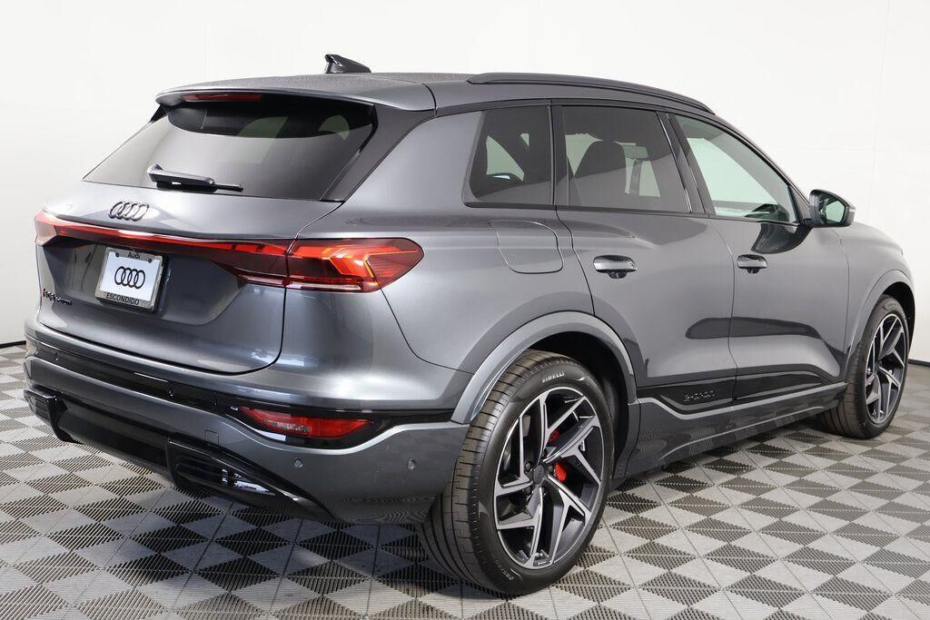 2027 Audi SQ6