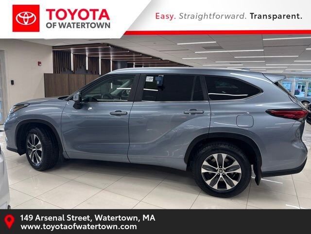 2023 TOYOTA Highlander