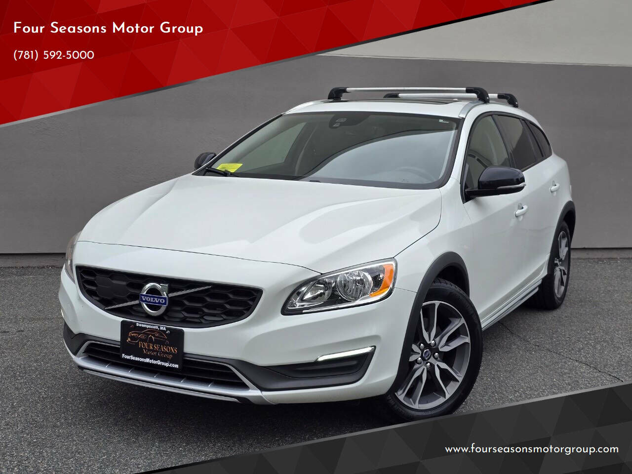 2016 VOLVO V60CC