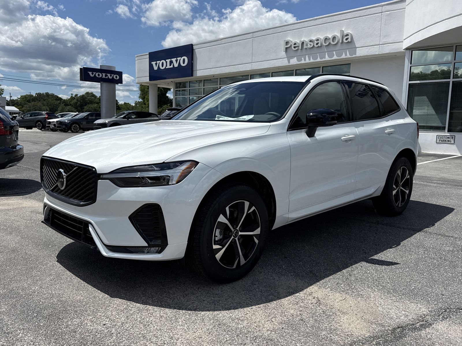 2026 VOLVO XC60