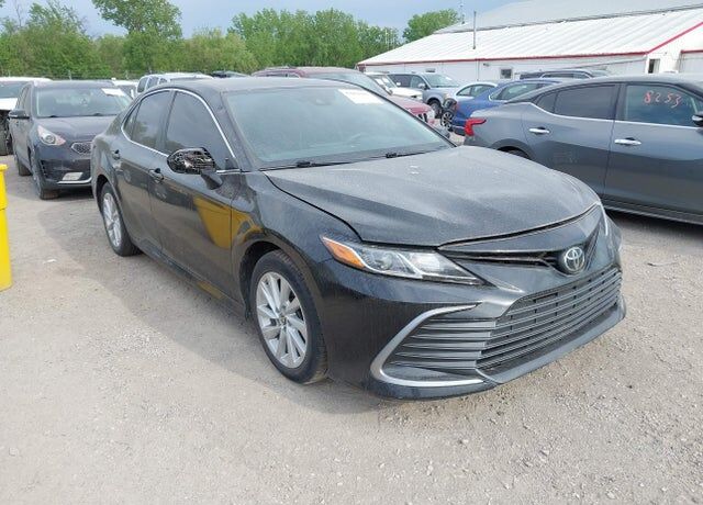 2022 TOYOTA Camry