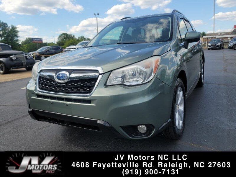 2015 SUBARU Forester