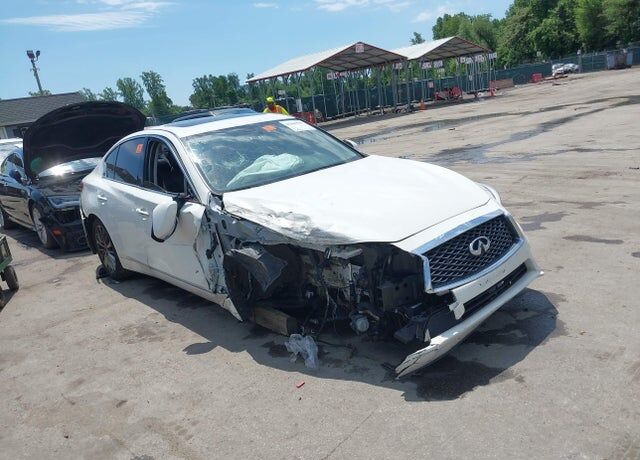 2022 INFINITI Q50