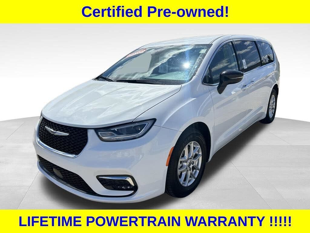 2023 CHRYSLER Pacifica