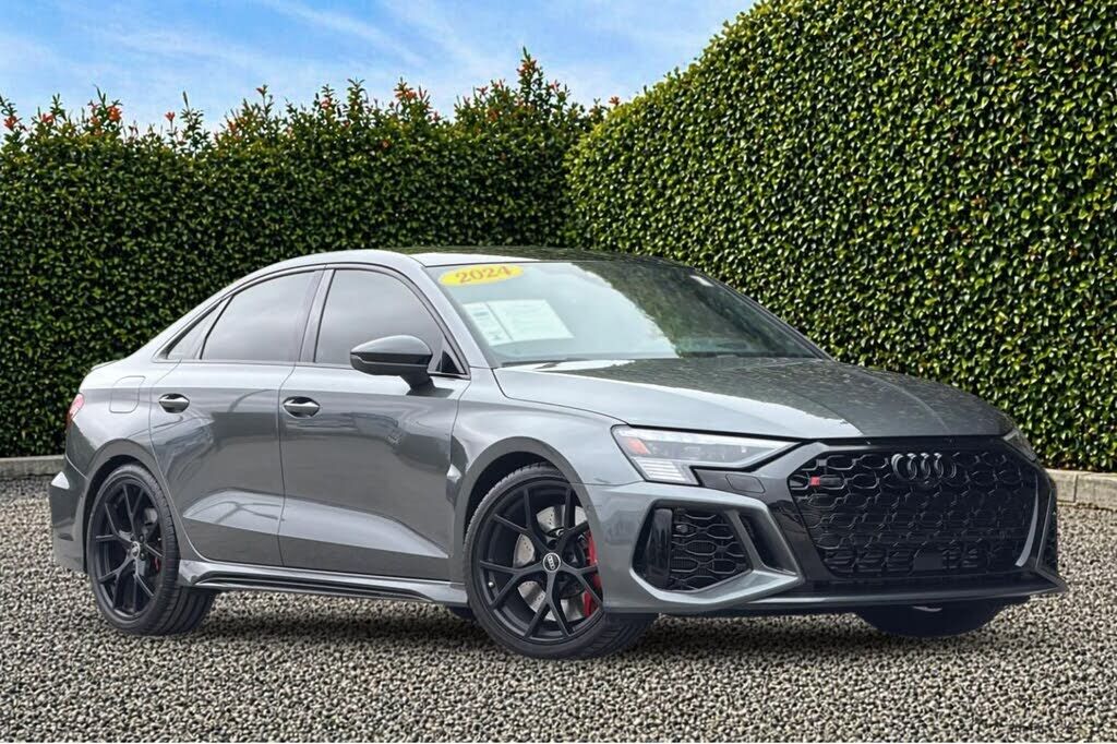 2024 AUDI RS3