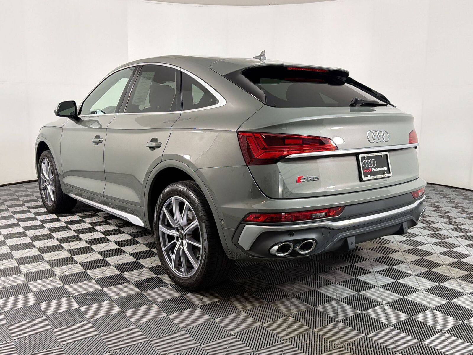 2023 Audi SQ5