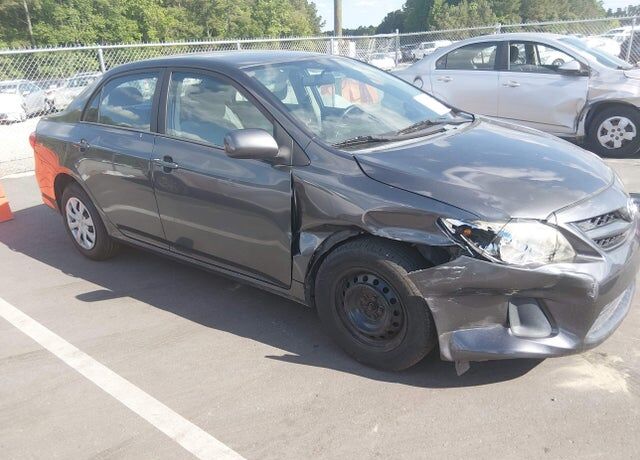 2011 TOYOTA Corolla