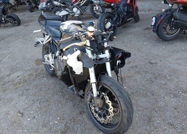 2006 HONDA CB