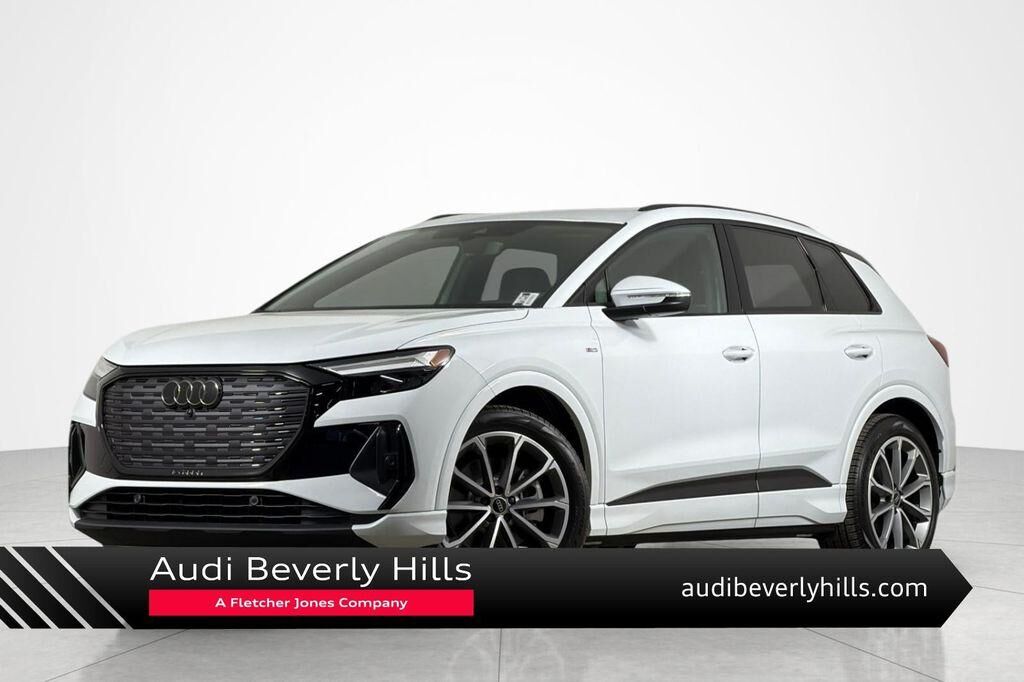 2026 AUDI Q4