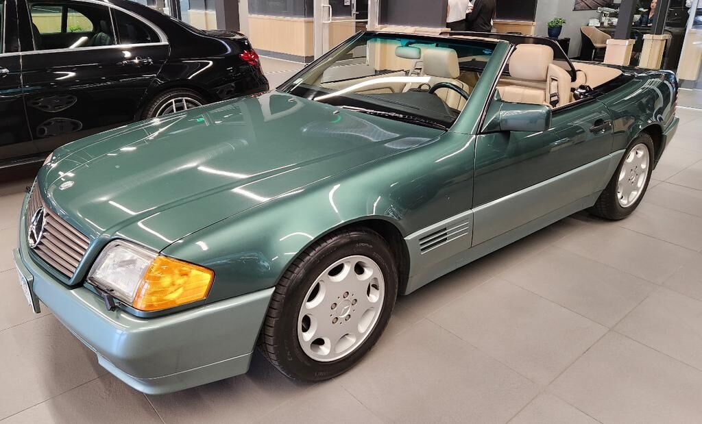 Mercedes-Benz SL-Class