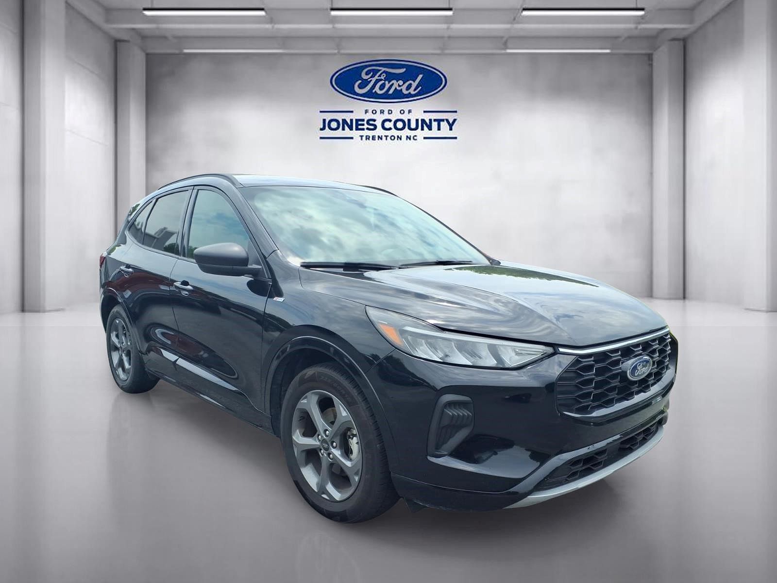 2024 FORD Escape