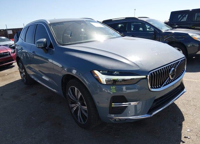 2023 VOLVO XC60