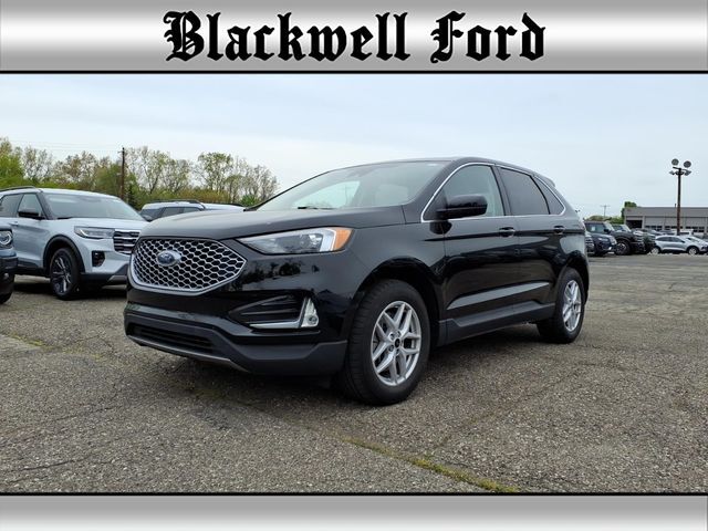 2023 FORD Edge