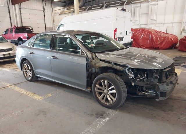 2020 VOLKSWAGEN Passat