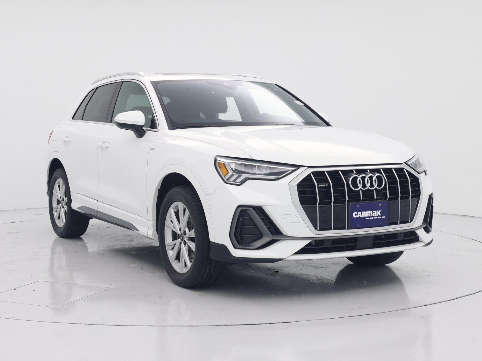 2023 Audi Q3