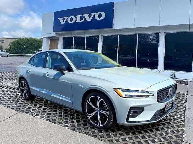 2025 Volvo S60