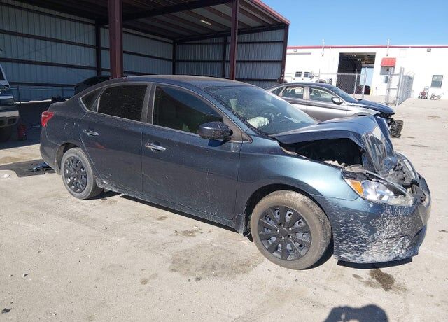 2016 NISSAN Sentra