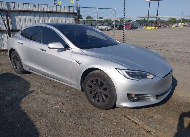 2018 TESLA Model S