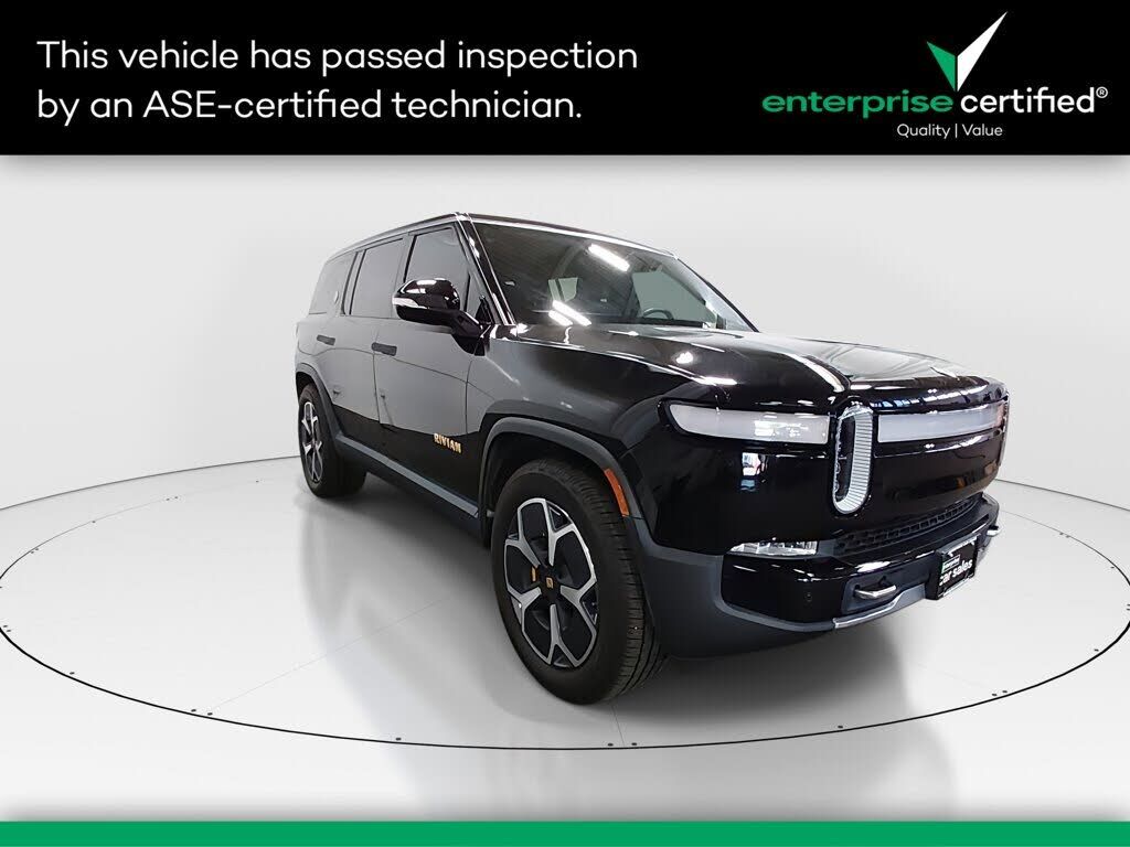 2023 RIVIAN R1S