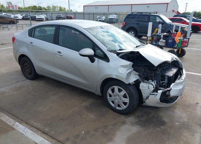 2015 KIA Rio